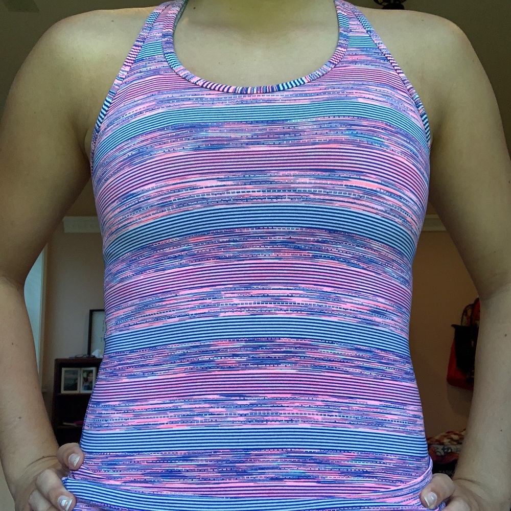 IVIVVA TANK TOP
